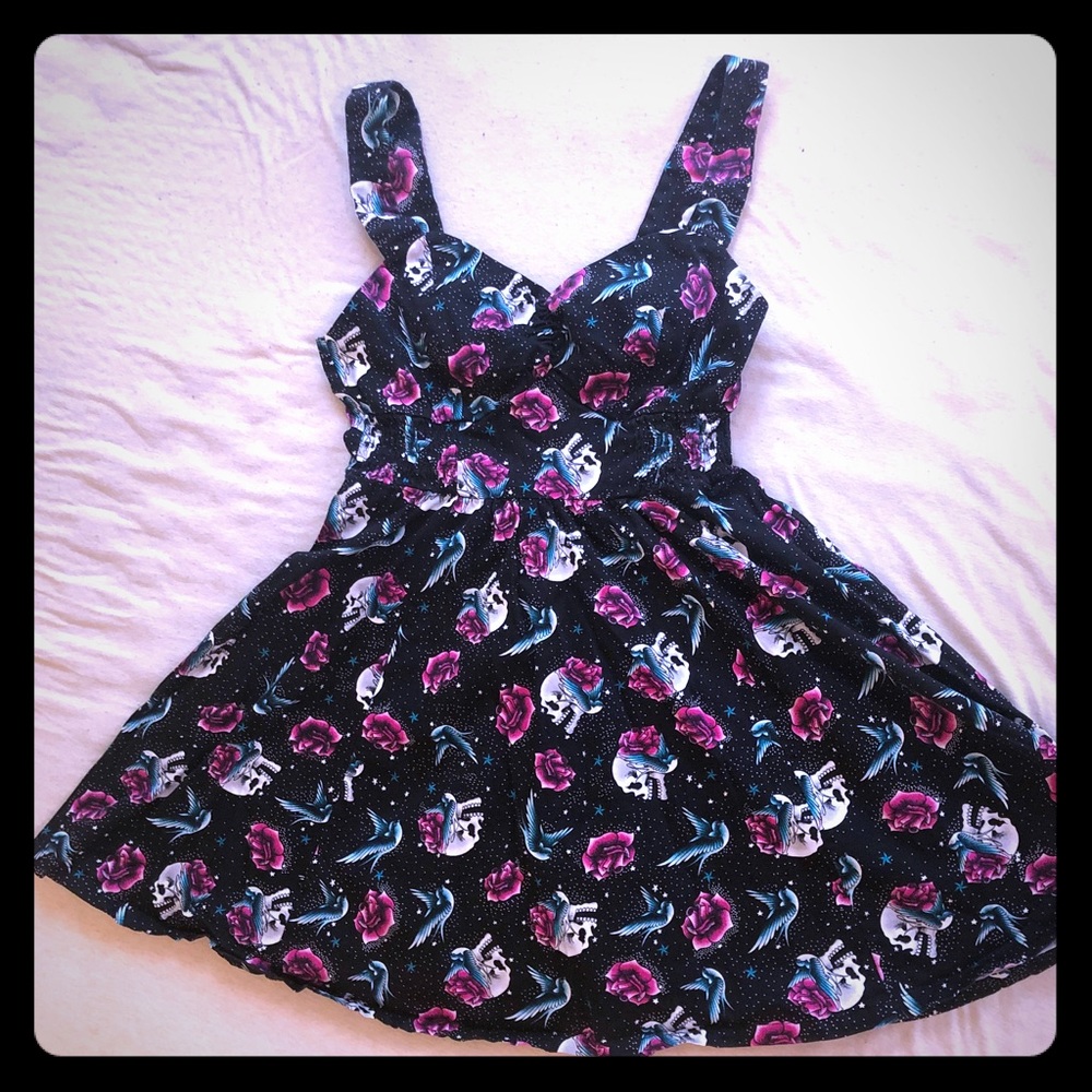 Hot Topic Pin-up Dress